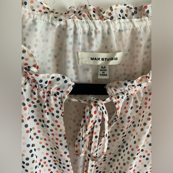 Dotted blouse - Picture 6 of 7